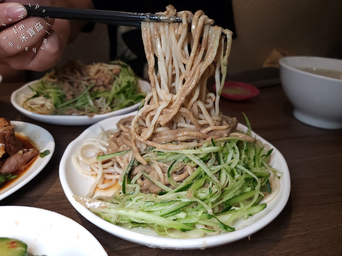 金香豬腳涼麵｜台北中山區涼麵，豬腳控必訪！涼麵、滷肉飯、湯品全包辦，捷運行天宮站人氣小吃