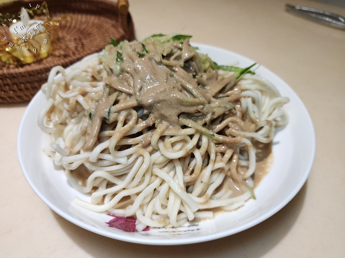 金香豬腳涼麵｜台北中山區涼麵，豬腳控必訪！涼麵、滷肉飯、湯品全包辦，捷運行天宮站人氣小吃