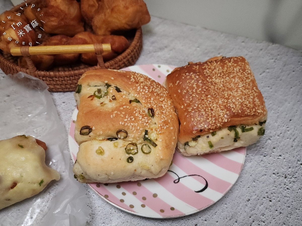 熊記燒餅油條專賣店｜新莊93年早餐老店，睡過頭就吃不到！排隊人潮滿到爆，這幾樣必點！