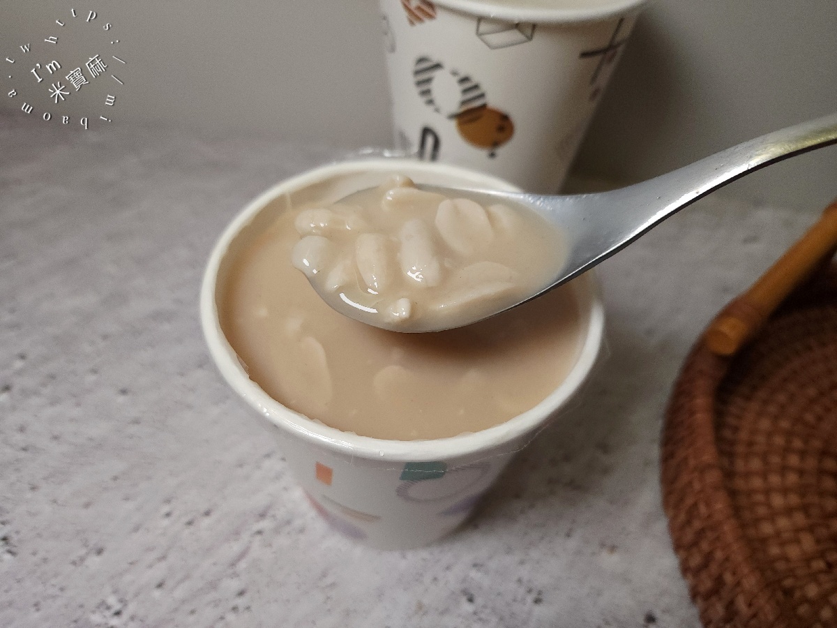 熊記燒餅油條專賣店｜新莊93年早餐老店，睡過頭就吃不到！排隊人潮滿到爆，這幾樣必點！