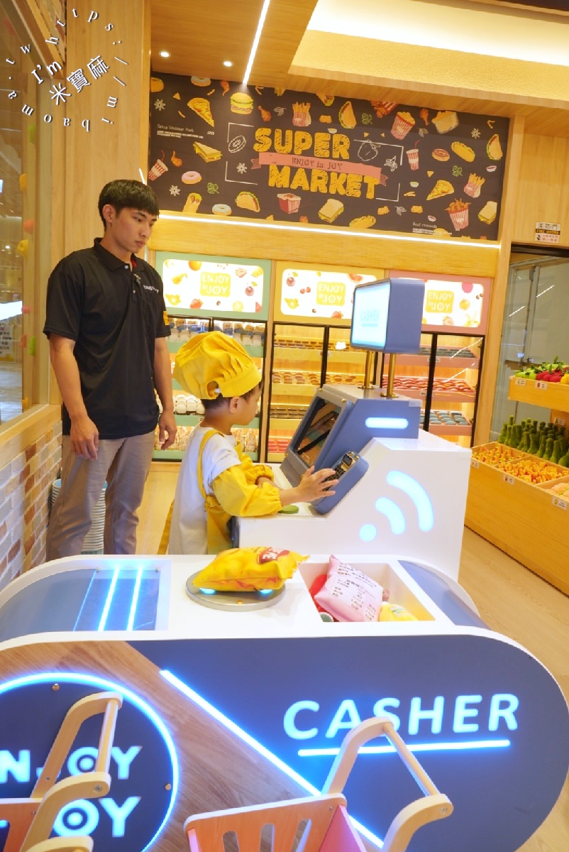 享樂園ENJOY in JOY｜新莊宏匯廣場，150坪親子室內樂園推薦，12大主題設施玩到不想回家！