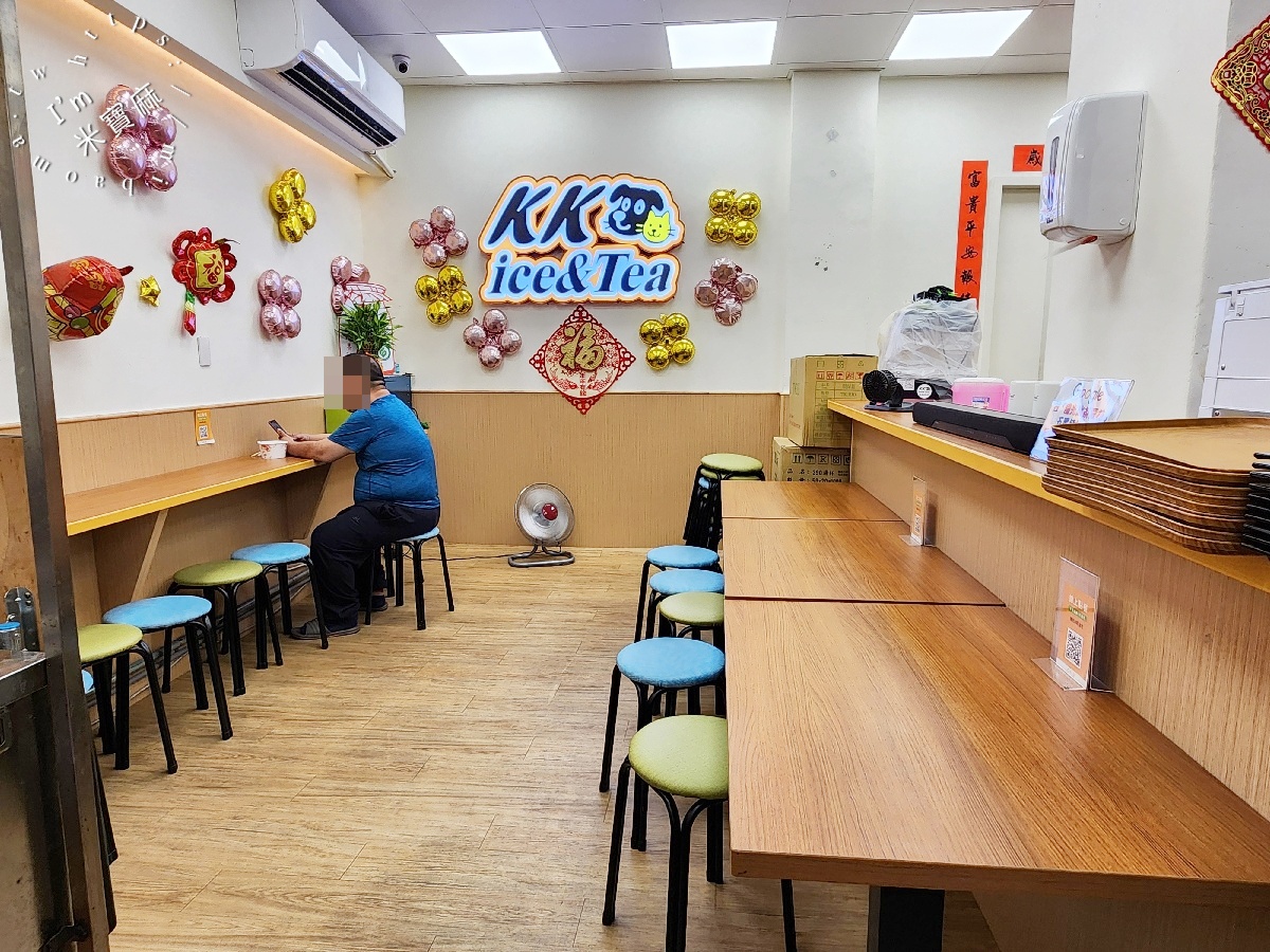 國光冰茶豆花｜板橋人氣甜點鹹食全包辦！多口味豆花、創意冰品、懷舊小吃、手搖飲一次滿足