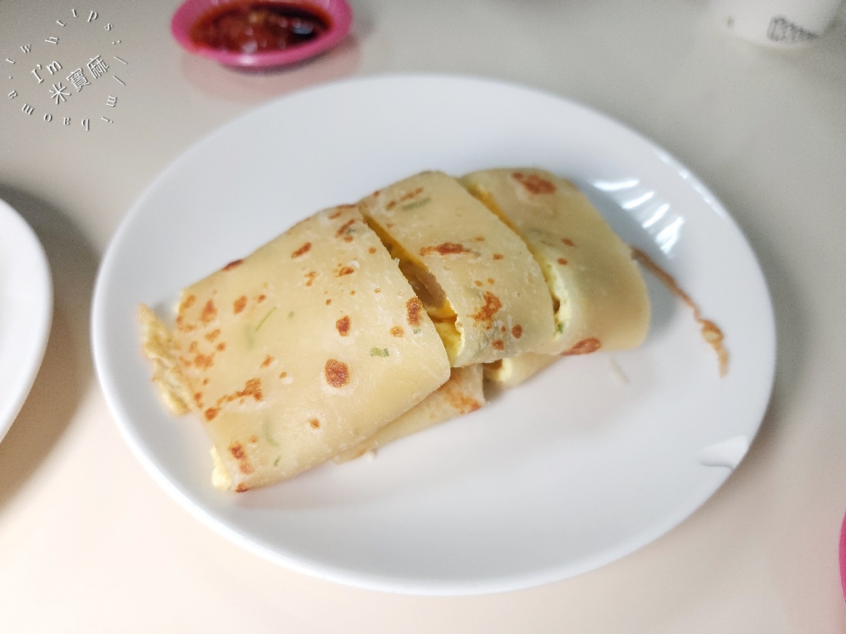 家香豆漿店｜信義區早餐，酥香燒餅油條、爆汁小籠包，在地人也愛的吳興街排隊美食