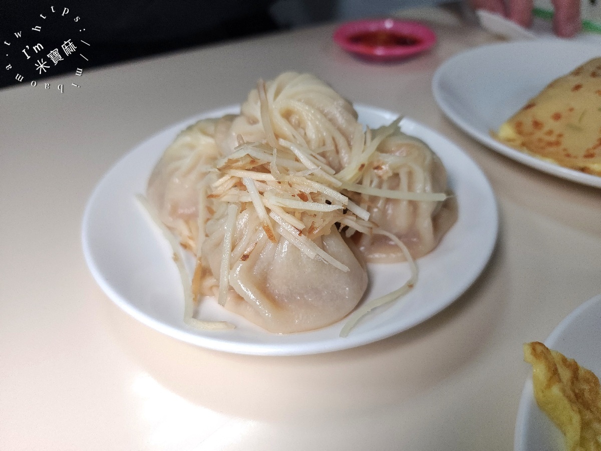 家香豆漿店｜信義區早餐，酥香燒餅油條、爆汁小籠包，在地人也愛的吳興街排隊美食