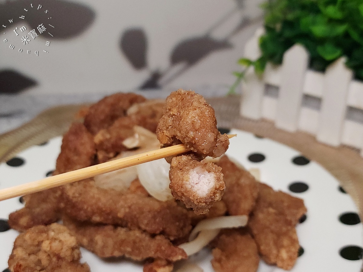 粘二姐無骨排骨酥｜南機場夜市必吃無骨排骨酥，激推10種創意口味！