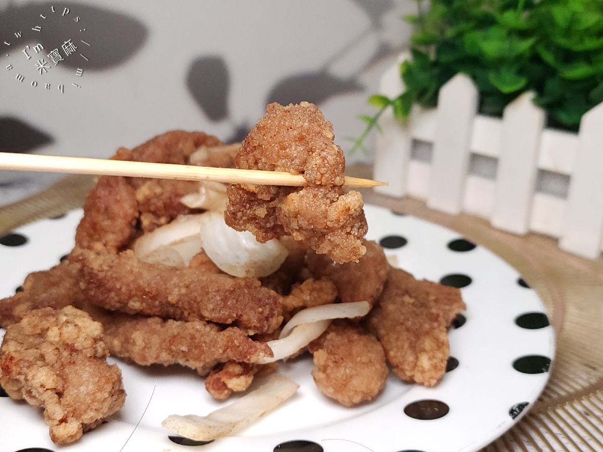 粘二姐無骨排骨酥｜南機場夜市必吃無骨排骨酥，激推10種創意口味！