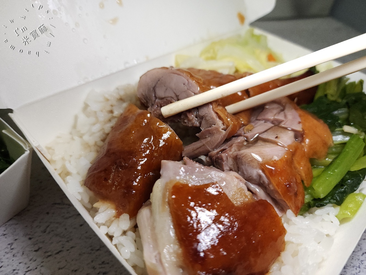 齊亨燒臘｜中山區燒臘，招牌飯、三寶飯、油雞、燒鴨、叉燒、燒肉一次滿足！