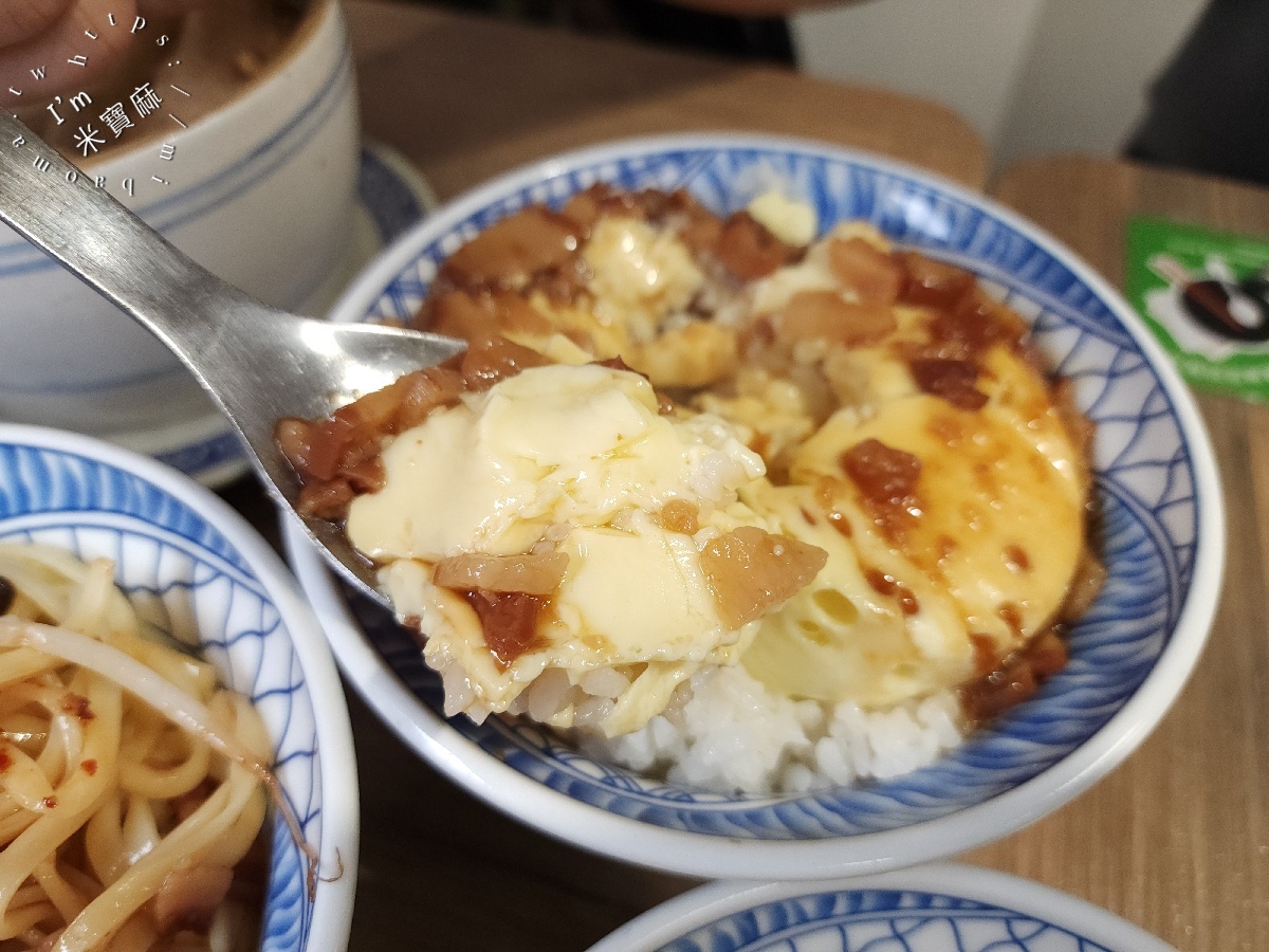 熹湯舖子｜萬華人氣雞湯專賣！剝皮辣椒、香菇雞湯必嚐，近龍山寺站的暖心美食
