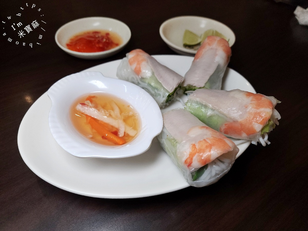 AoDai奧黛越南料理｜萬華美食，道地風味河粉、法國麵包，感受秒飛越南的用餐氛圍
