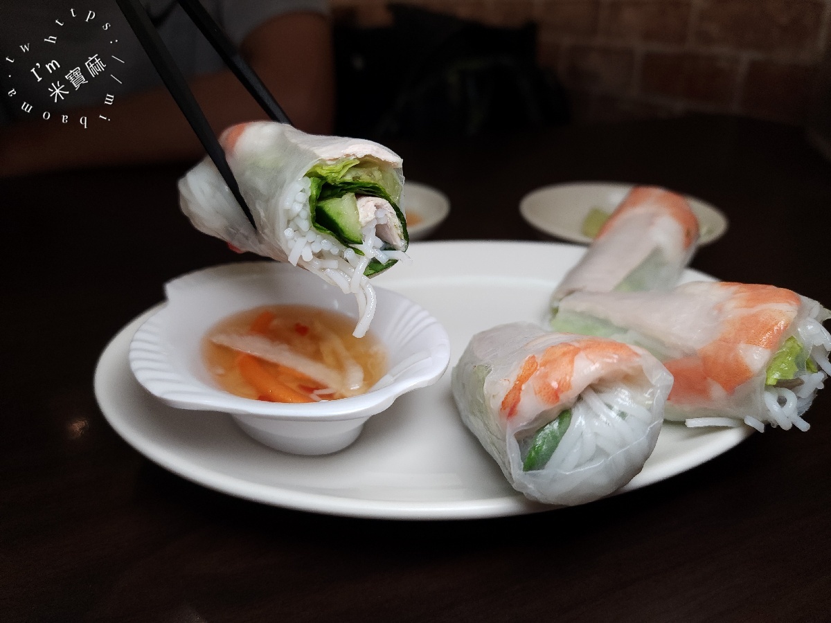 AoDai奧黛越南料理｜萬華美食，道地風味河粉、法國麵包，感受秒飛越南的用餐氛圍