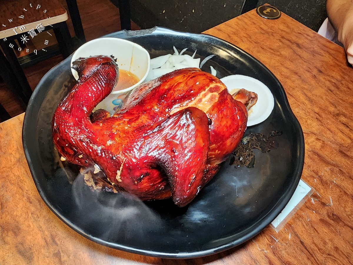 雞老闆桶仔雞景美店｜在地人激推！超值優惠與免費KTV，讓你吃飽唱翻天！