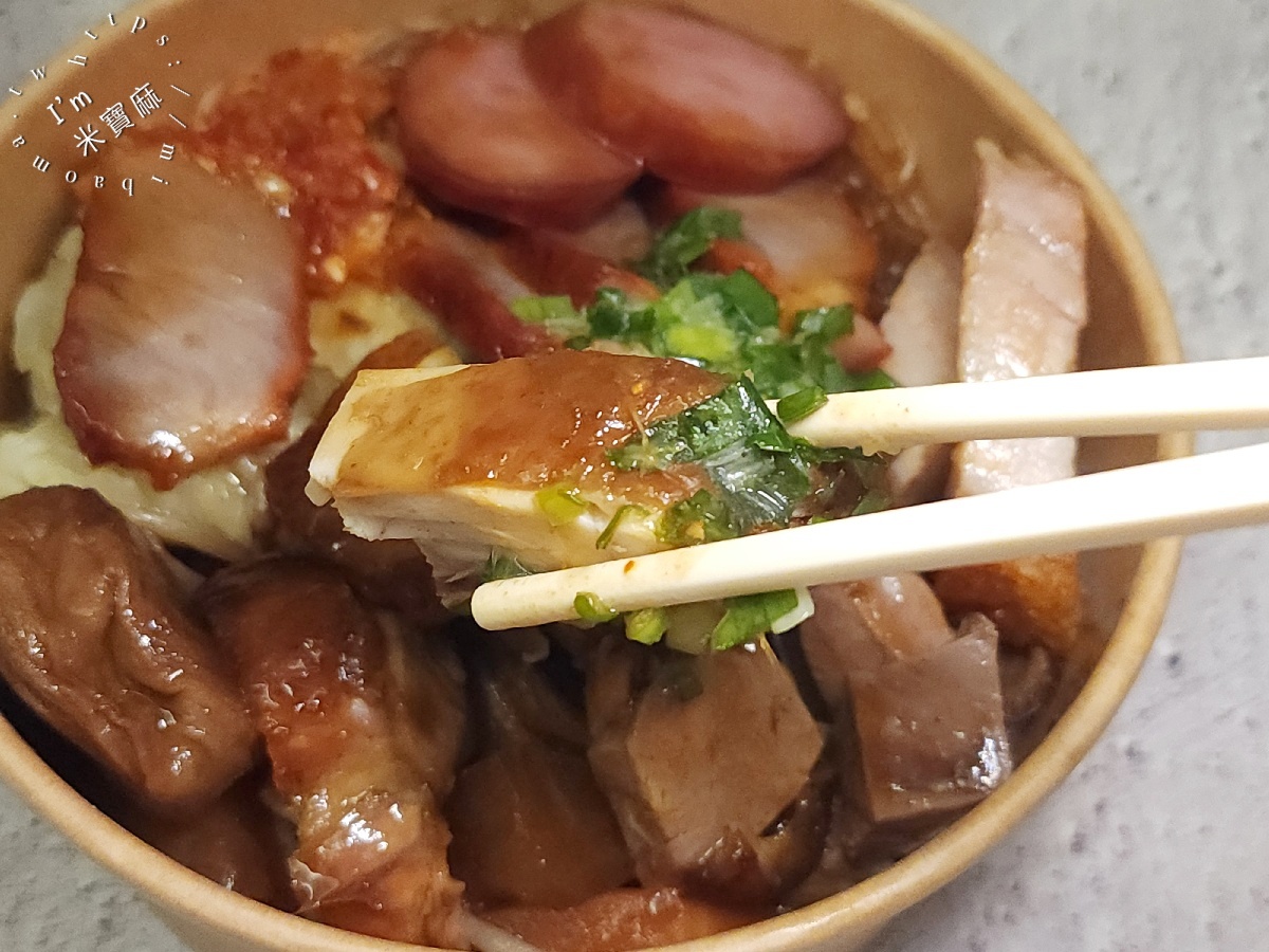 食客燒臘坊|萬華美食,必吃脆皮鴨腿飯、蜜汁雞腿飯,內用附熱湯冷飲 食客燒臘坊|萬華美食,必吃脆皮鴨腿飯、蜜汁雞腿飯,內用附熱湯冷飲
