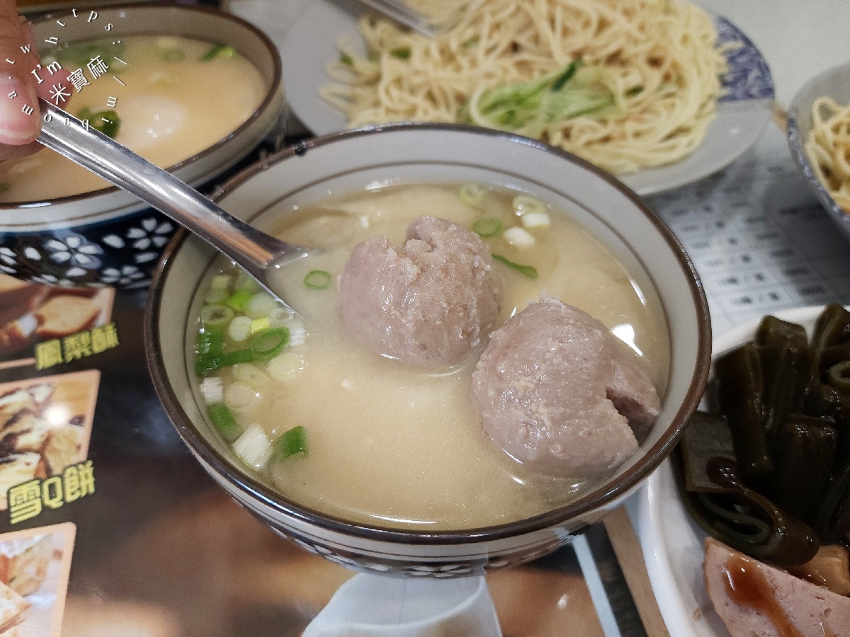 雙龍涼麵｜永和涼麵，近十年在地老店，必吃麻醬涼麵與特色蛋包湯！