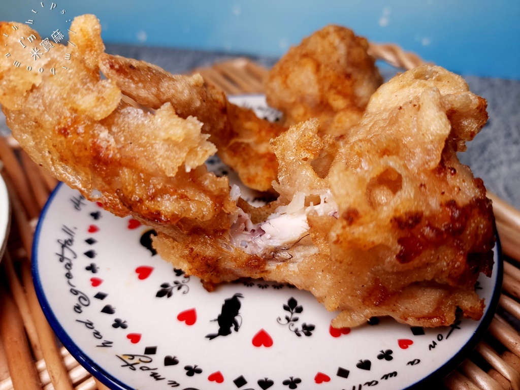 泗源炸雞｜樂華夜市美食，酥脆外皮、多汁內餡，宵夜加菜首選