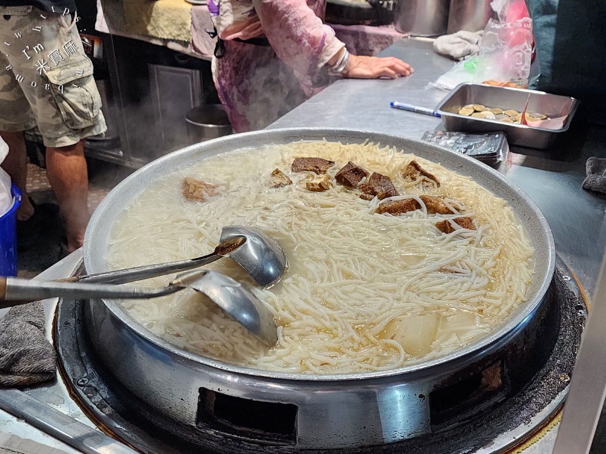 巷仔內米粉湯｜景美夜市巷弄內的隱藏美味，必吃古早味米粉湯與銷魂炸物