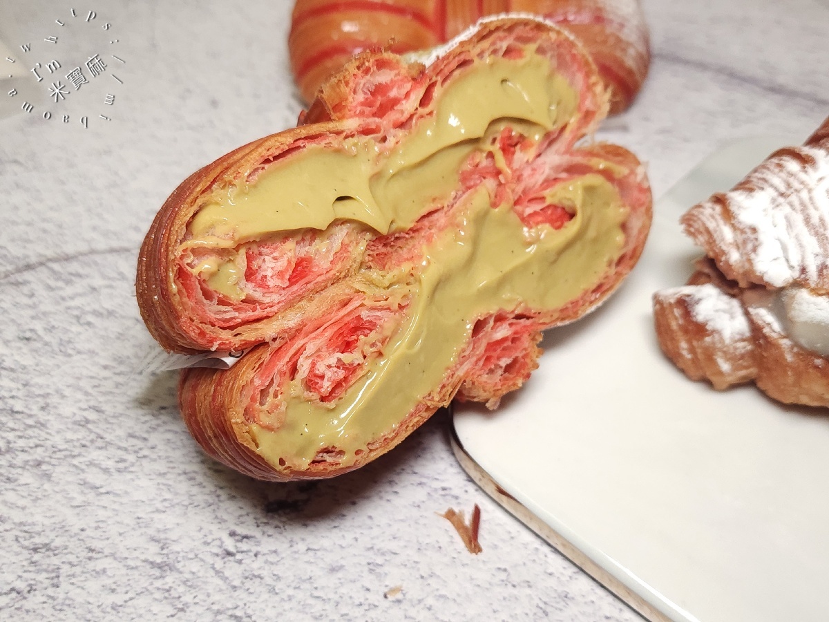 SpotlessBakery｜三重可頌甜點，預約制人氣可頌，爆餡卡士達、蝴蝶可頌、千層蛋塔必吃，可宅配