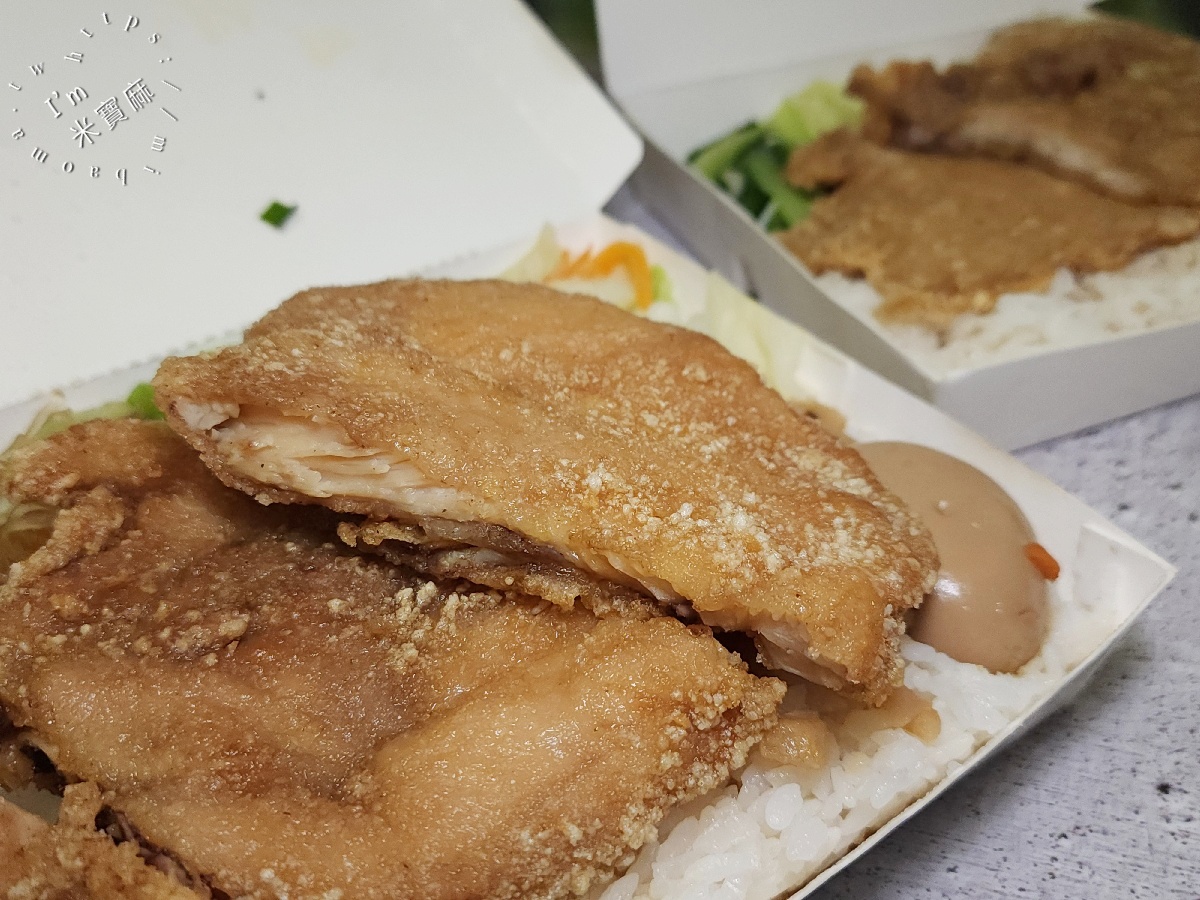 惠欣排骨飯｜永和美食，在地人氣排骨飯、雞排飯、炸雞腿便當，配菜自選還有熱湯免費喝
