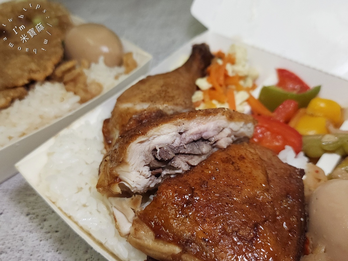 惠欣排骨飯|永和美食,在地人氣排骨飯、雞排飯、炸雞腿便當,配菜自選還有熱湯免費喝 惠欣排骨飯|永和美食,在地人氣排骨飯、雞排飯、炸雞腿便當,配菜自選還有熱湯免費喝