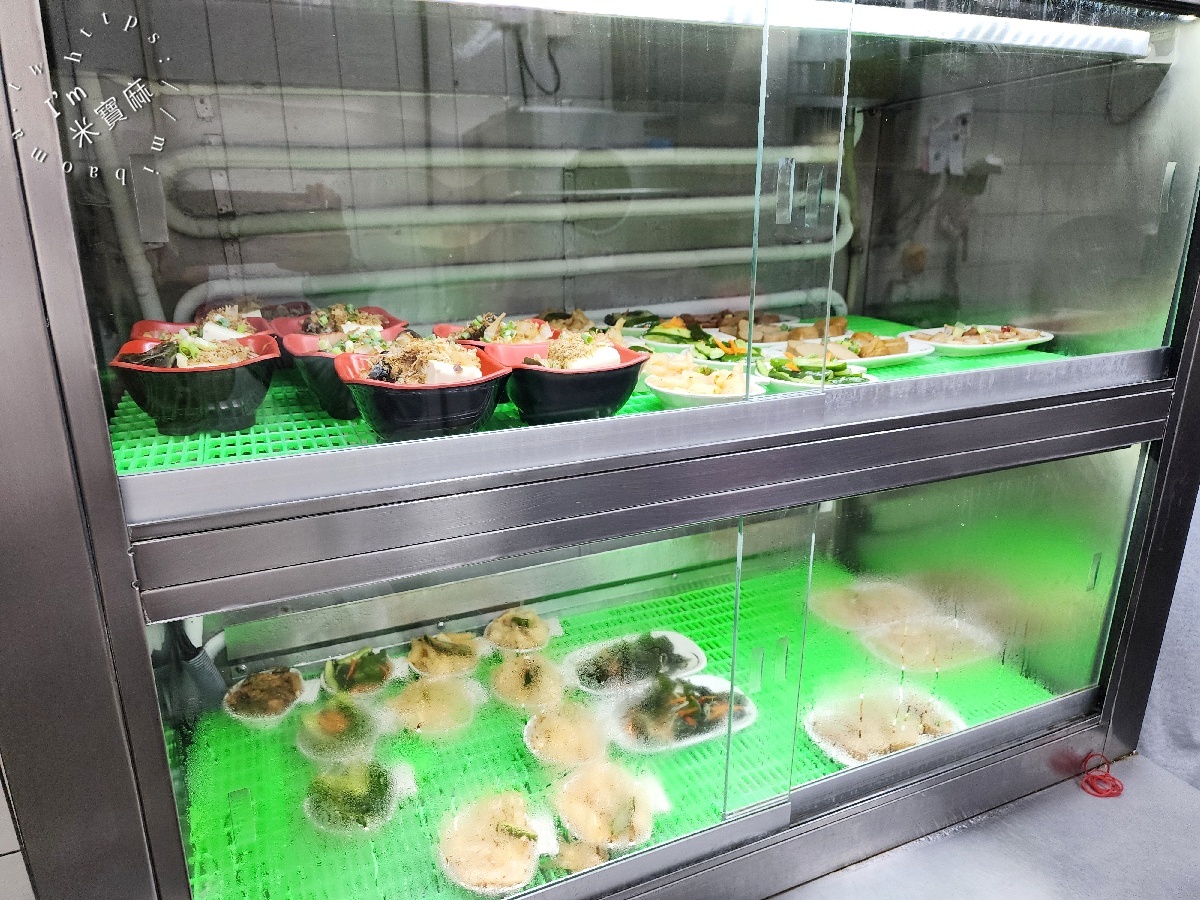 廟東清水排骨酥麵｜三重美食，不用跑廟東！在地人激推，香濃湯頭與軟嫩排骨酥療癒你的味蕾