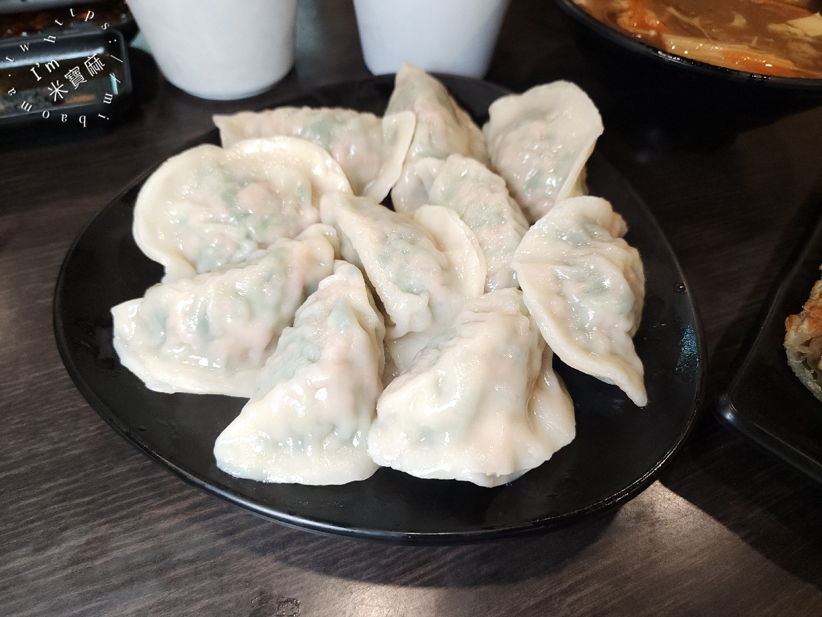 平津小北平麵食|永和頂溪站必吃北方麵食,牛肉捲餅、韭菜水餃、炸醬麵、豆沙鍋餅一次滿足 平津小北平麵食|永和頂溪站必吃北方麵食,牛肉捲餅、韭菜水餃、炸醬麵、豆沙鍋餅一次滿足