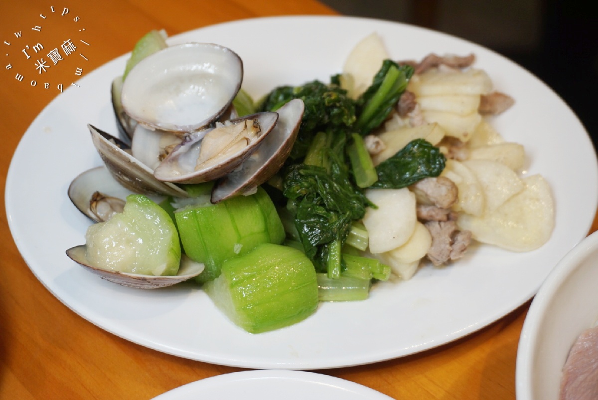 獅埜火雞肉飯｜中和雞肉飯，套餐選擇超豐富，連咖哩牛腩飯都必點