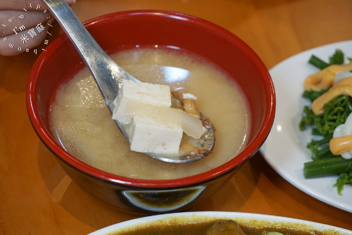 獅埜火雞肉飯|中和雞肉飯,套餐選擇超豐富,連咖哩牛腩飯都必點 獅埜火雞肉飯|中和雞肉飯,套餐選擇超豐富,連咖哩牛腩飯都必點