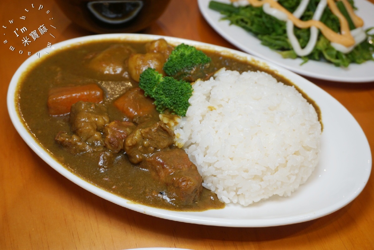 獅埜火雞肉飯|中和雞肉飯,套餐選擇超豐富,連咖哩牛腩飯都必點 獅埜火雞肉飯|中和雞肉飯,套餐選擇超豐富,連咖哩牛腩飯都必點