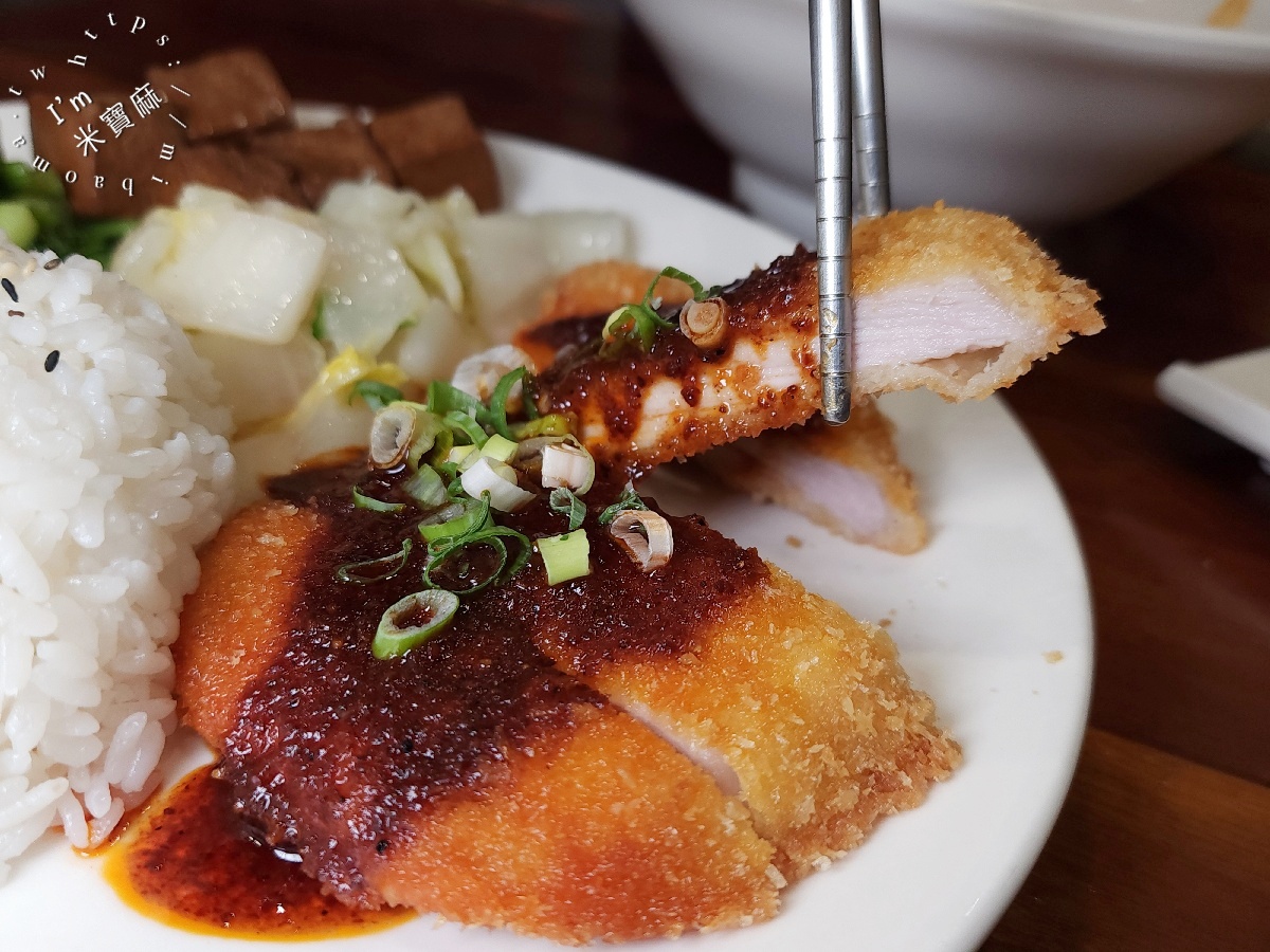 饕食屋|永和美食,多口味炸豬排丼飯、椒麻豬排、麻婆豆腐豬排,內用飲料免費續喝 饕食屋|永和美食,多口味炸豬排丼飯、椒麻豬排、麻婆豆腐豬排,內用飲料免費續喝