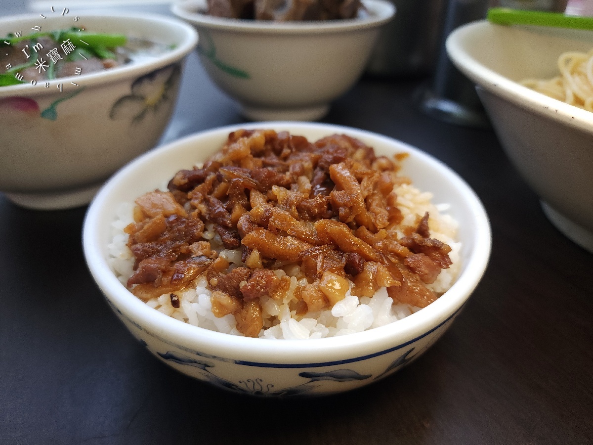 無名當歸藥燉排骨 羊肉湯｜永和美食，大碗排骨湯、羊肉湯，在地人激推必吃！