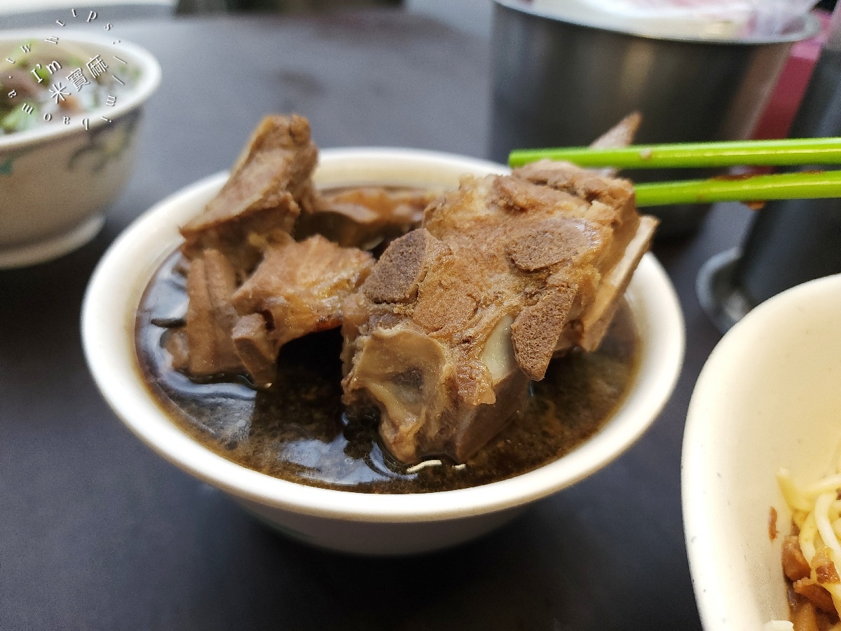 無名當歸藥燉排骨 羊肉湯｜永和美食，大碗排骨湯、羊肉湯，在地人激推必吃！