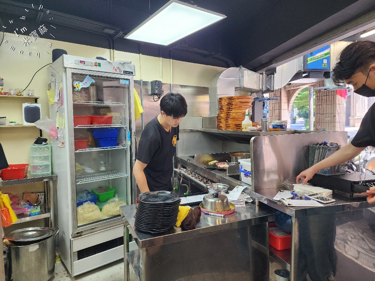 樂牧牛排屋|中和牛排推薦,排餐附酥皮濃湯、冰品飲料無限享用 樂牧牛排屋|中和牛排推薦,排餐附酥皮濃湯、冰品飲料無限享用