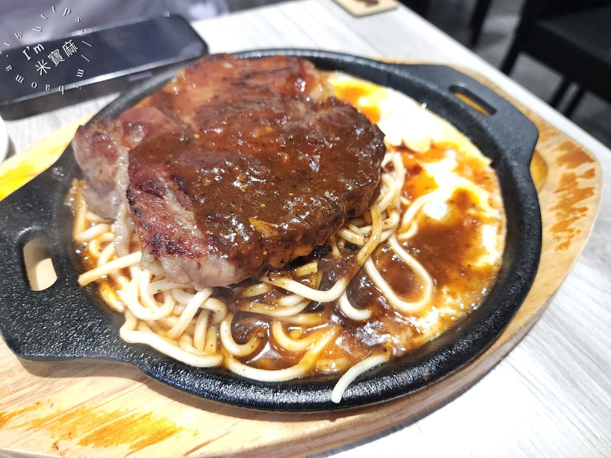 牛派牛排館｜永和牛排，平價排餐附酥皮濃湯、飲料冰品無限享用，中正路美食推薦
