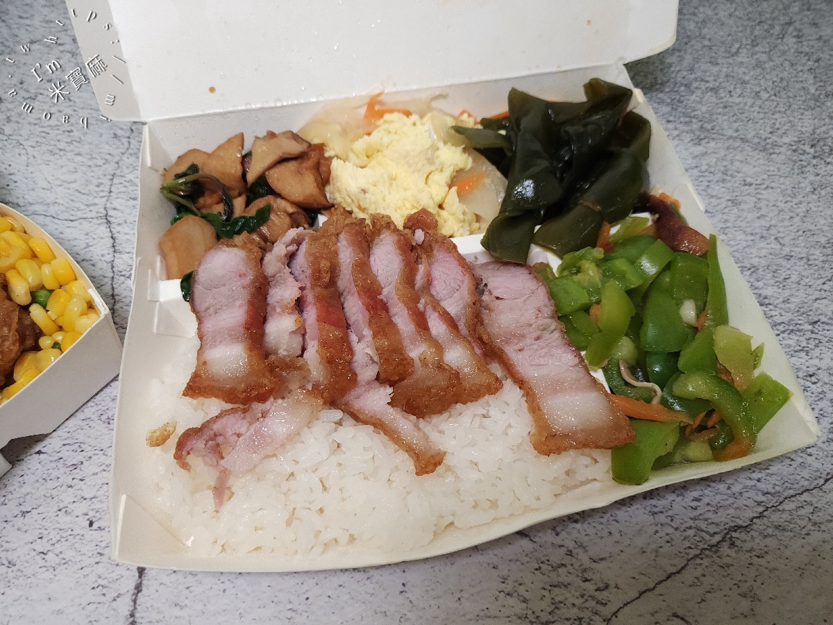 排骨王|永和美食,竹林市場巷弄人氣便當,配菜自選四樣 排骨王|永和美食,竹林市場巷弄人氣便當,配菜自選四樣