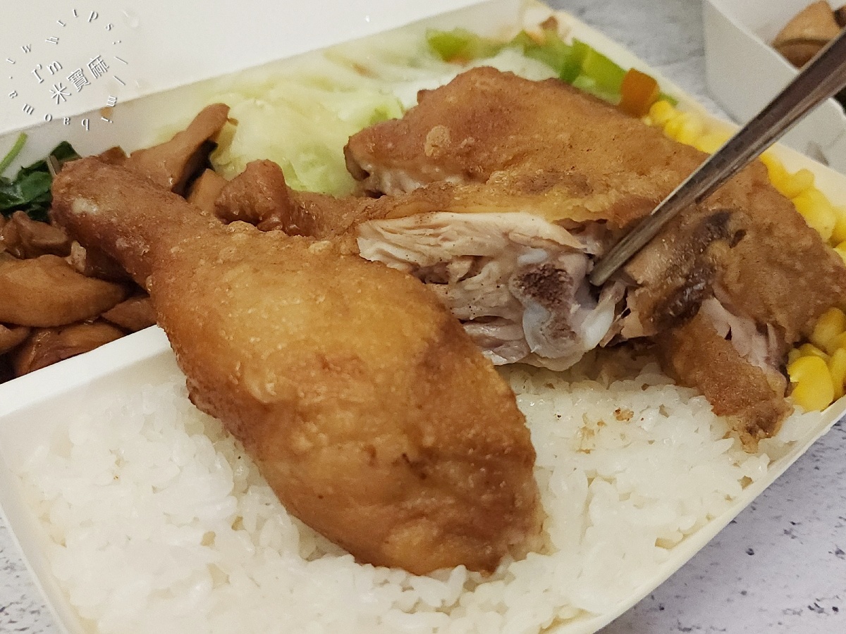 排骨王|永和美食,竹林市場巷弄人氣便當,配菜自選四樣 排骨王|永和美食,竹林市場巷弄人氣便當,配菜自選四樣
