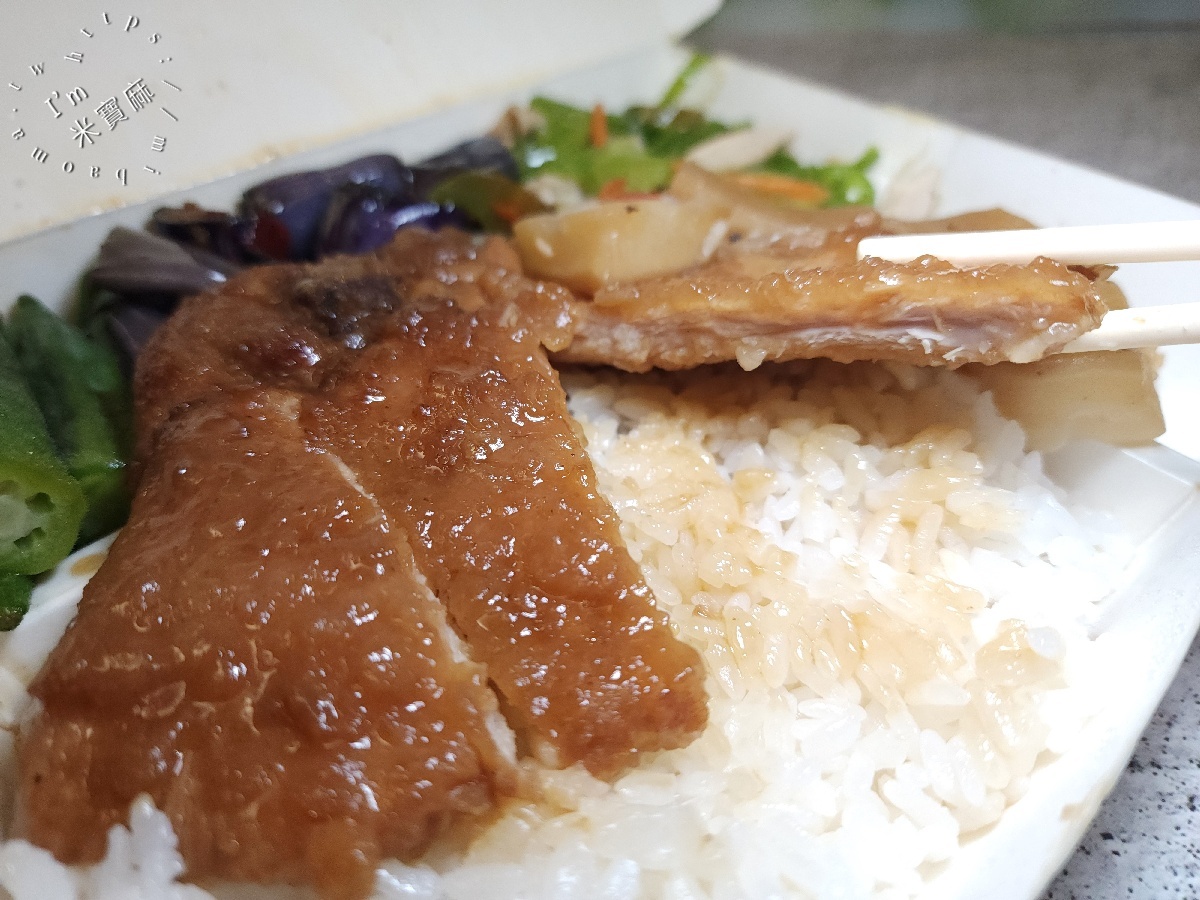 排骨王|永和美食,竹林市場巷弄人氣便當,配菜自選四樣 排骨王|永和美食,竹林市場巷弄人氣便當,配菜自選四樣