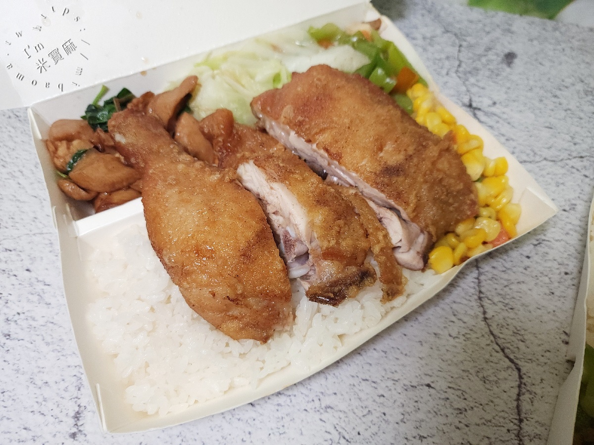 排骨王|永和美食,竹林市場巷弄人氣便當,配菜自選四樣 排骨王|永和美食,竹林市場巷弄人氣便當,配菜自選四樣