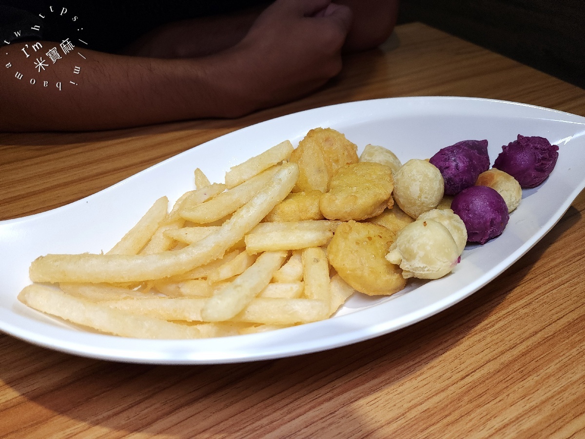 巧藝麵坊義式料理｜中和廟口美食，青醬蛤蠣麵、蒜味煙燻鴨胸麵，平價義大利麵推薦