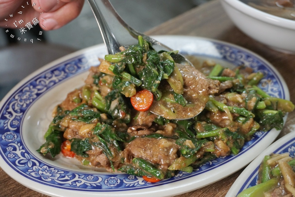 夏記羊肉｜土城美食，新北第一羊肉炒麵！當歸羊肉湯、熱炒推薦，免費無限續湯