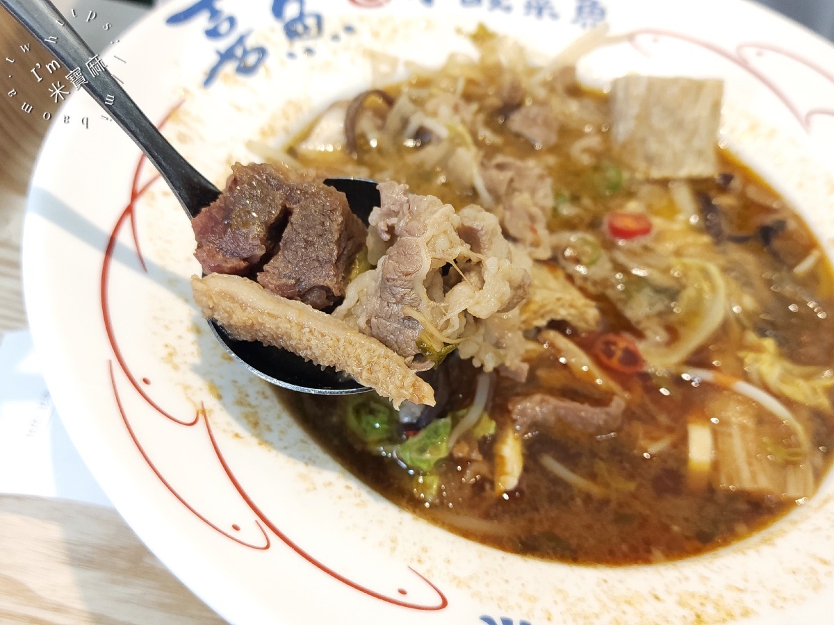 喜魚 小酸菜魚|永和美食,8種湯底選擇、白飯冷飲無限享用,週末還有冰品放題 喜魚 小酸菜魚|永和美食,8種湯底選擇、白飯冷飲無限享用,週末還有冰品放題