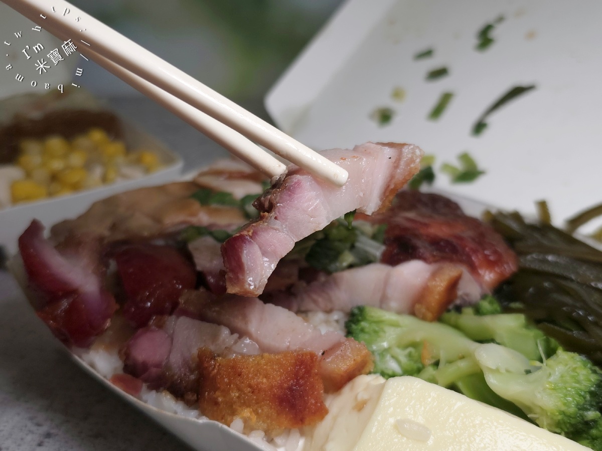 港星燒臘店|永和美食,浮誇八寶飯、銷魂金牌飯!配菜自己選 港星燒臘店|永和美食,浮誇八寶飯、銷魂金牌飯!配菜自己選
