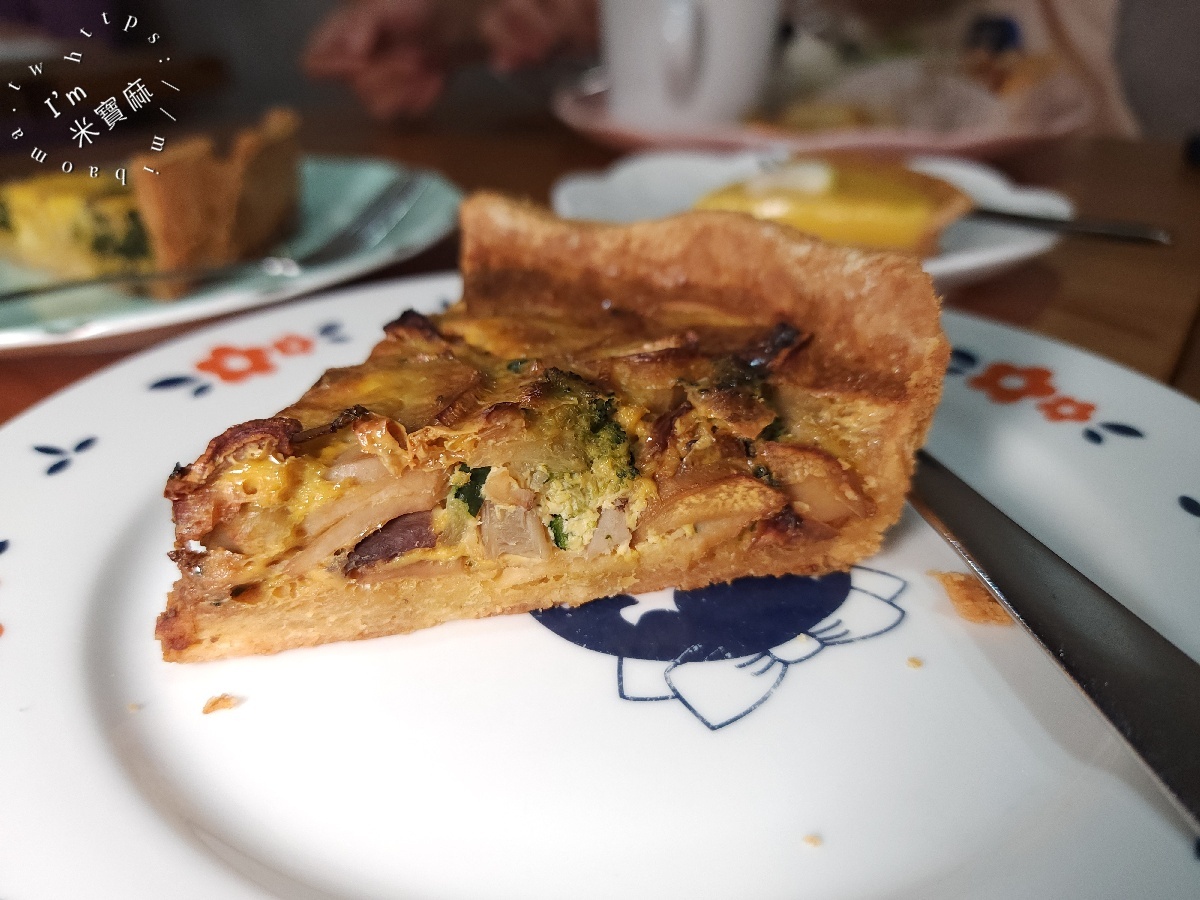 老派的約會｜新店美食，甜鹹派＋鹹派輕食盤，午後來杯拿鐵超享受