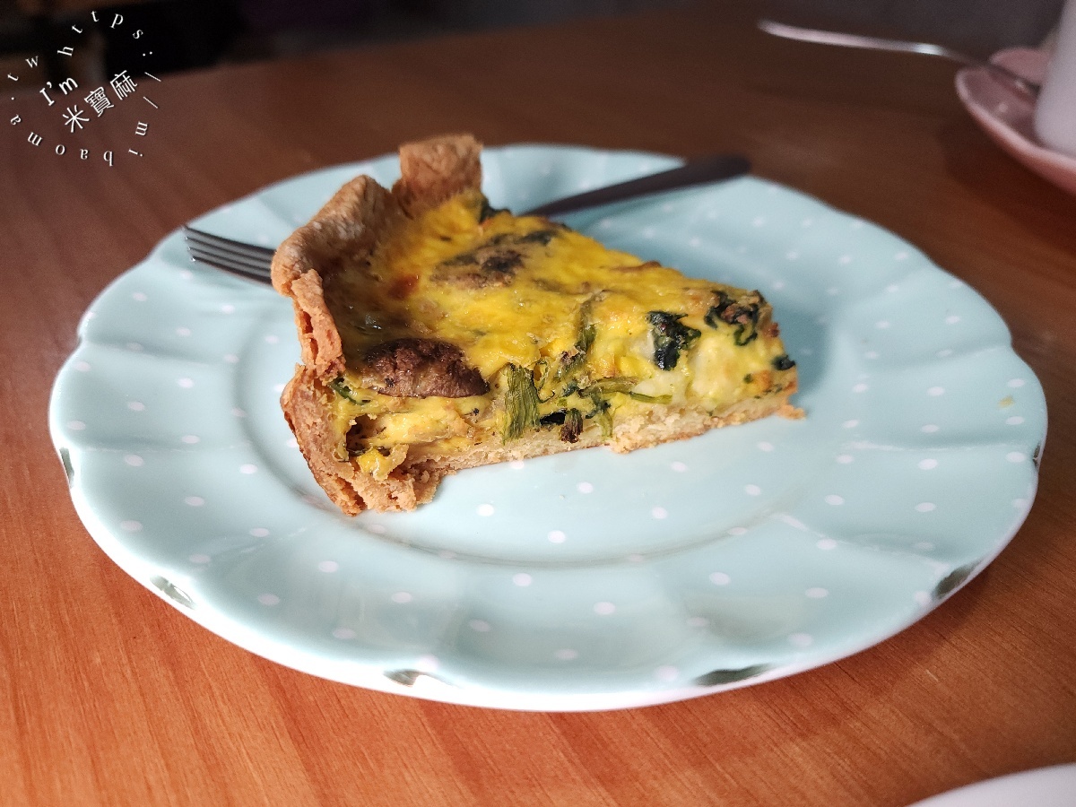 老派的約會｜新店美食，甜鹹派＋鹹派輕食盤，午後來杯拿鐵超享受