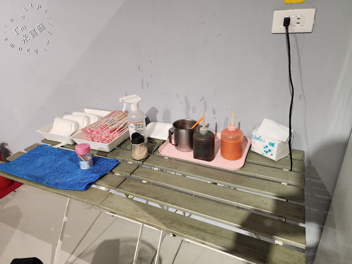 極黑家A Yi 腿庫飯｜樹林美食，腿庫、燒肉、香腸三拼超澎湃！俊英街人氣腿庫飯
