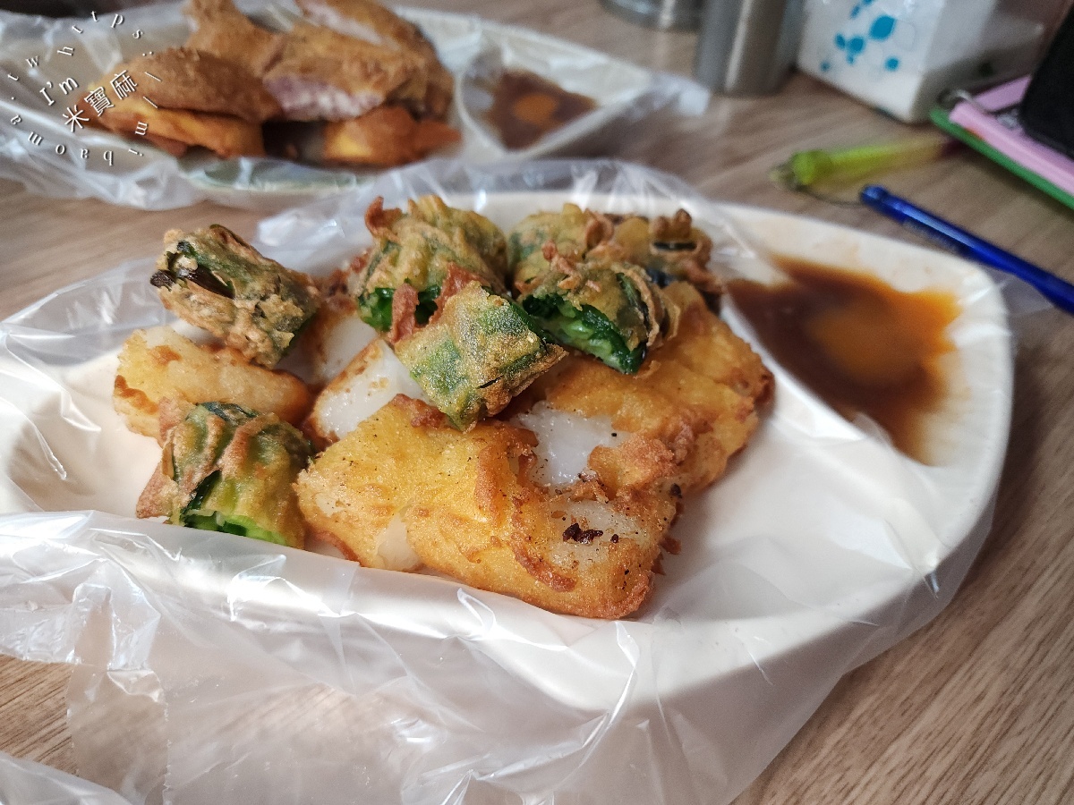 集美蚵嗲 ｜三重美食，現點現炸！招牌蚵嗲、蚵仔湯必吃，菜寮站人氣炸物小吃
