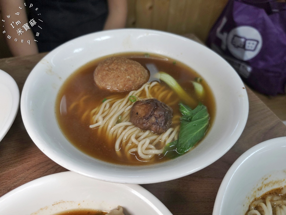 麵妃精選麵食｜文山區美食，排骨蛋炒飯、紅油抄手、獅子頭湯麵，木新路平價麵食推薦