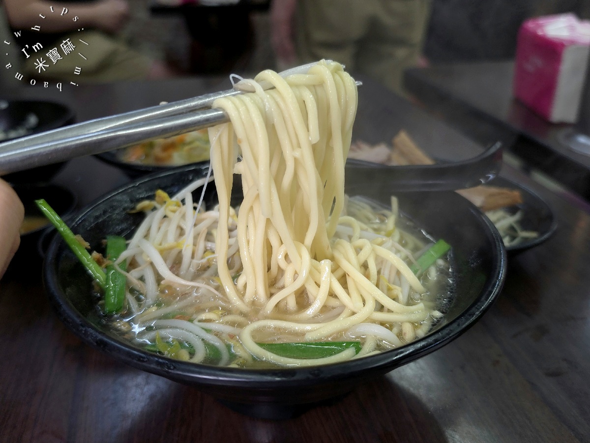 木柵老爹鵝肉專賣店｜台北文山區美食，煙燻鵝肉、鵝油飯必吃，平日鵝肉麵、假日魯白菜別錯過