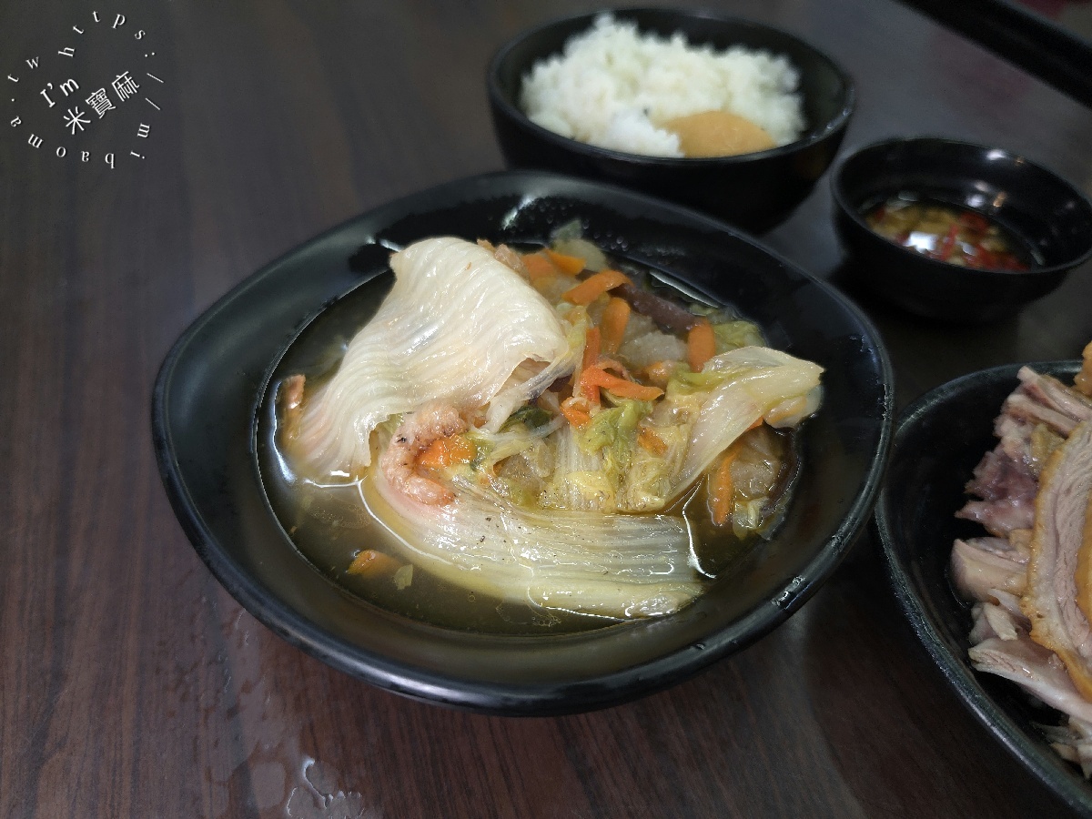 木柵老爹鵝肉專賣店|台北文山區美食,煙燻鵝肉、鵝油飯必吃,平日鵝肉麵、假日魯白菜別錯過 木柵老爹鵝肉專賣店|台北文山區美食,煙燻鵝肉、鵝油飯必吃,平日鵝肉麵、假日魯白菜別錯過