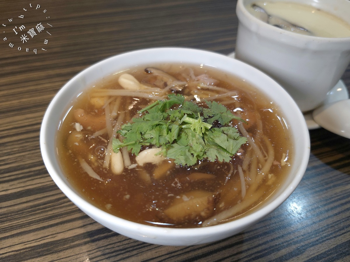 北港町 Pak Káng Tìn|永和美食,百元有找的香腸飯、滷肉飯 北港町 Pak Káng Tìn|永和美食,百元有找的香腸飯、滷肉飯