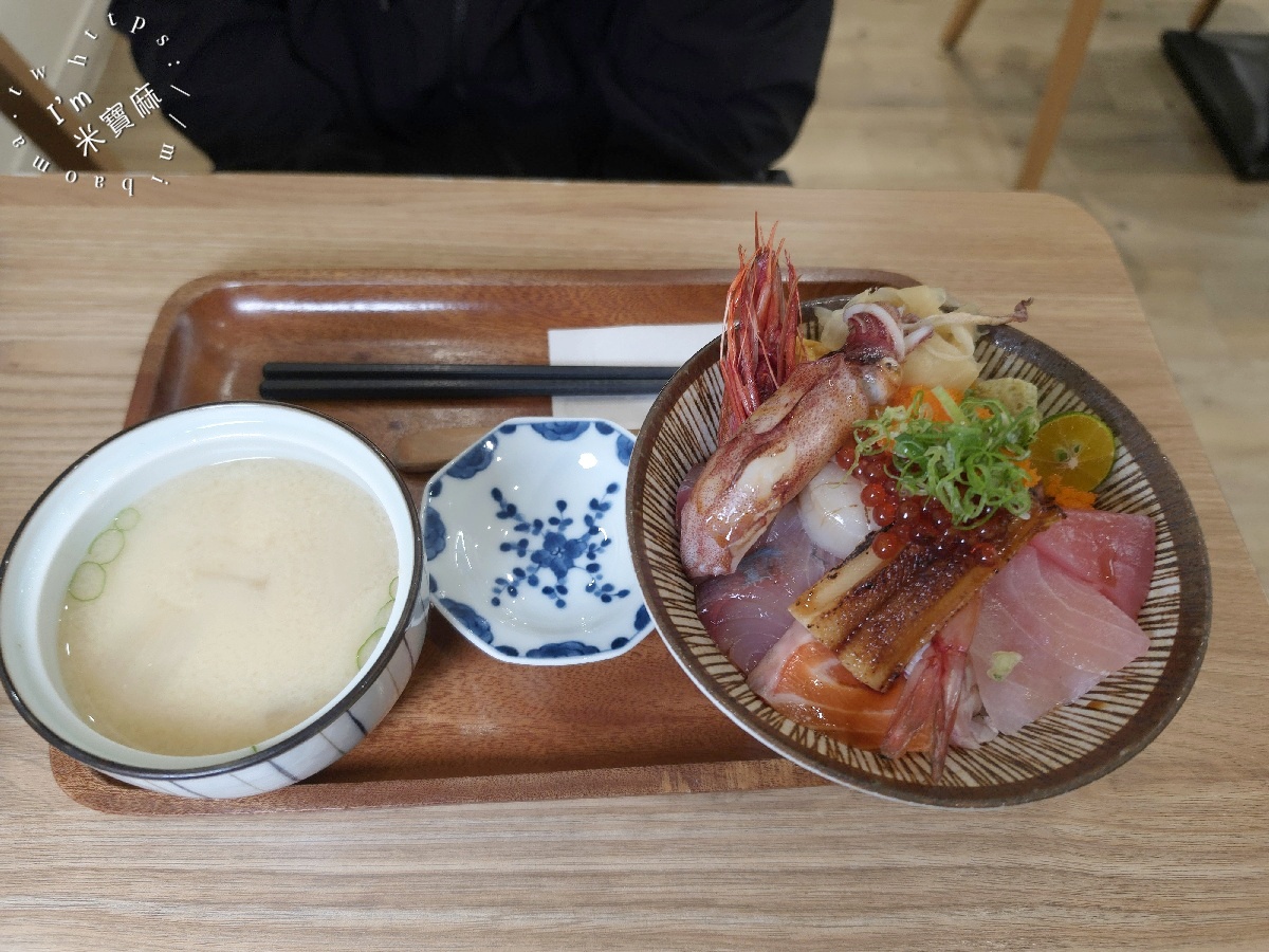 鮨柒二|中和美食,高 CP 值生魚片丼、澎湃柒二海鮮丼,握壽司與日式料理推薦 鮨柒二|中和美食,高 CP 值生魚片丼、澎湃柒二海鮮丼,握壽司與日式料理推薦