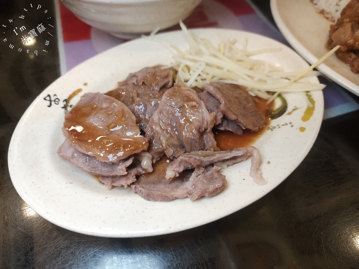 下港排骨酥湯 景新店｜中和景新街美食，排骨飯、排骨酥麵與苦瓜排骨湯實吃